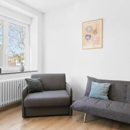 - Neu - Grosse & Gemuetliche 3 * Neu-Isenburg